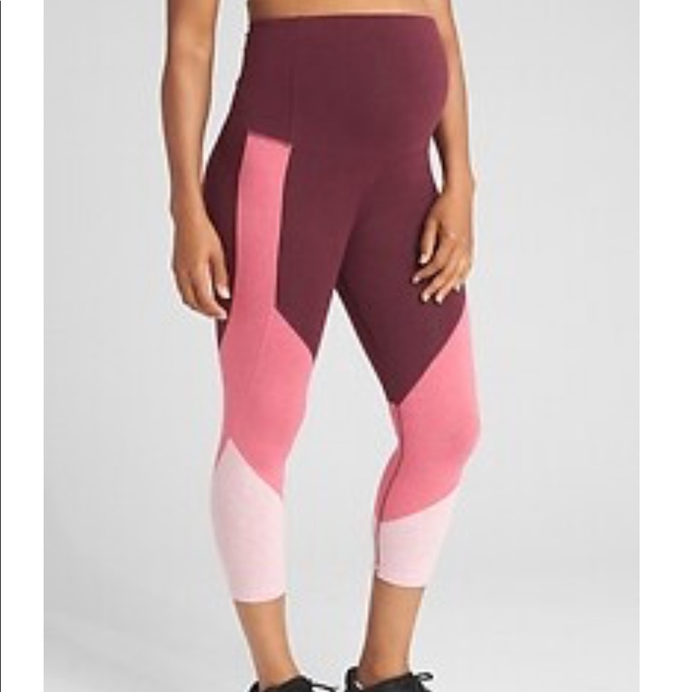 Maternity GapFit Full Panel Leggings- Large